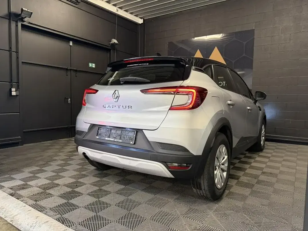 Renault Captur - Thumbnail 4