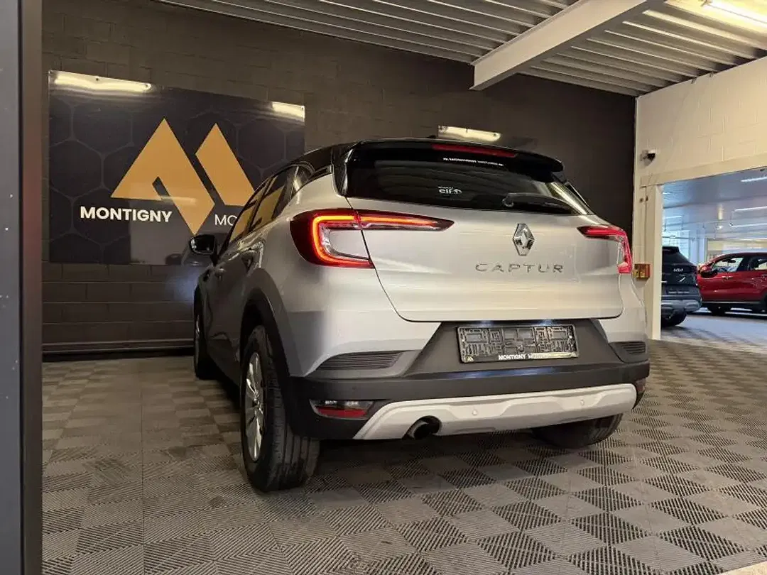 Renault Captur - Thumbnail 6