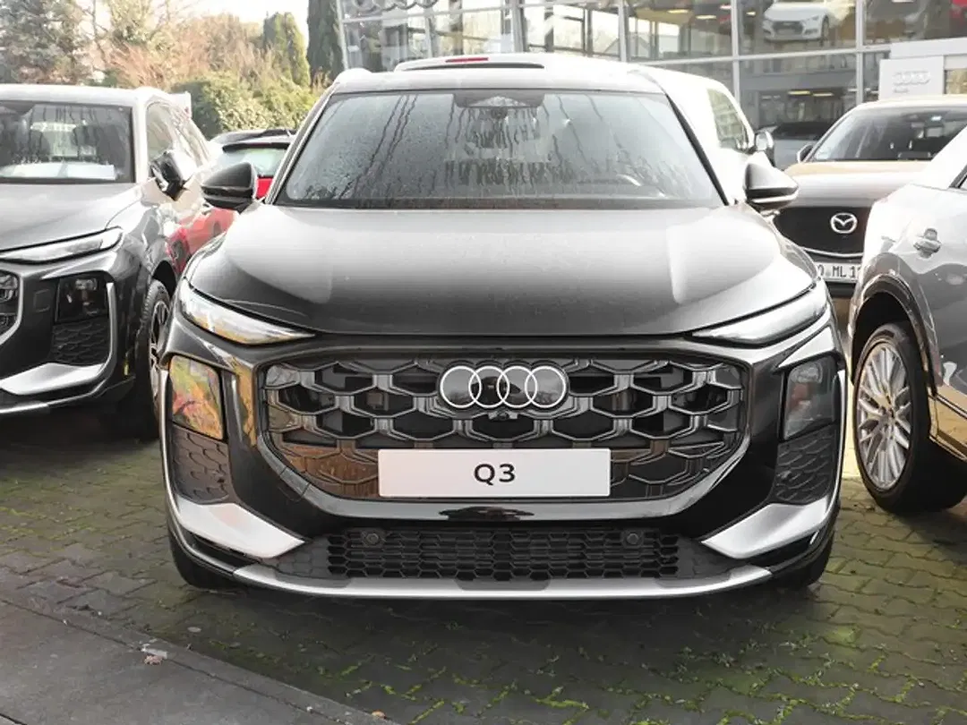 Audi Q3 - Thumbnail 2
