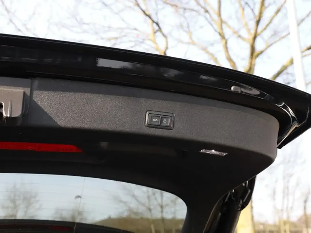 Audi Q3 - Thumbnail 7