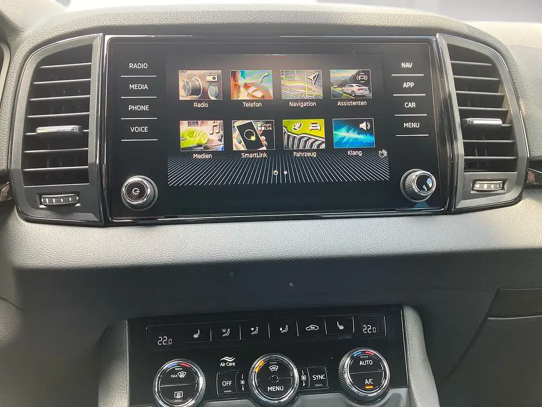 Skoda Karoq - Thumbnail 13