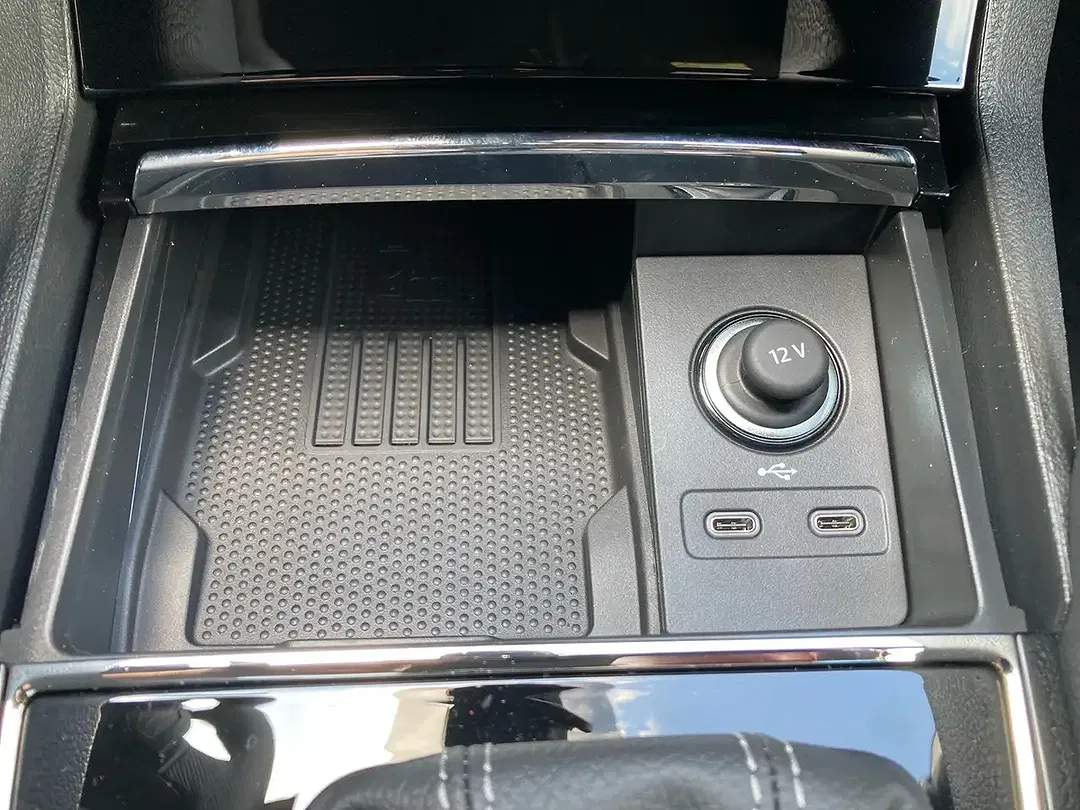 Skoda Karoq - Thumbnail 14