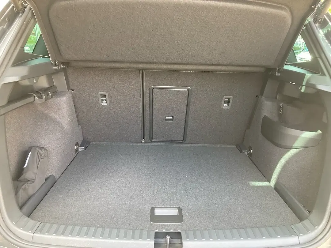 Skoda Karoq - Thumbnail 7