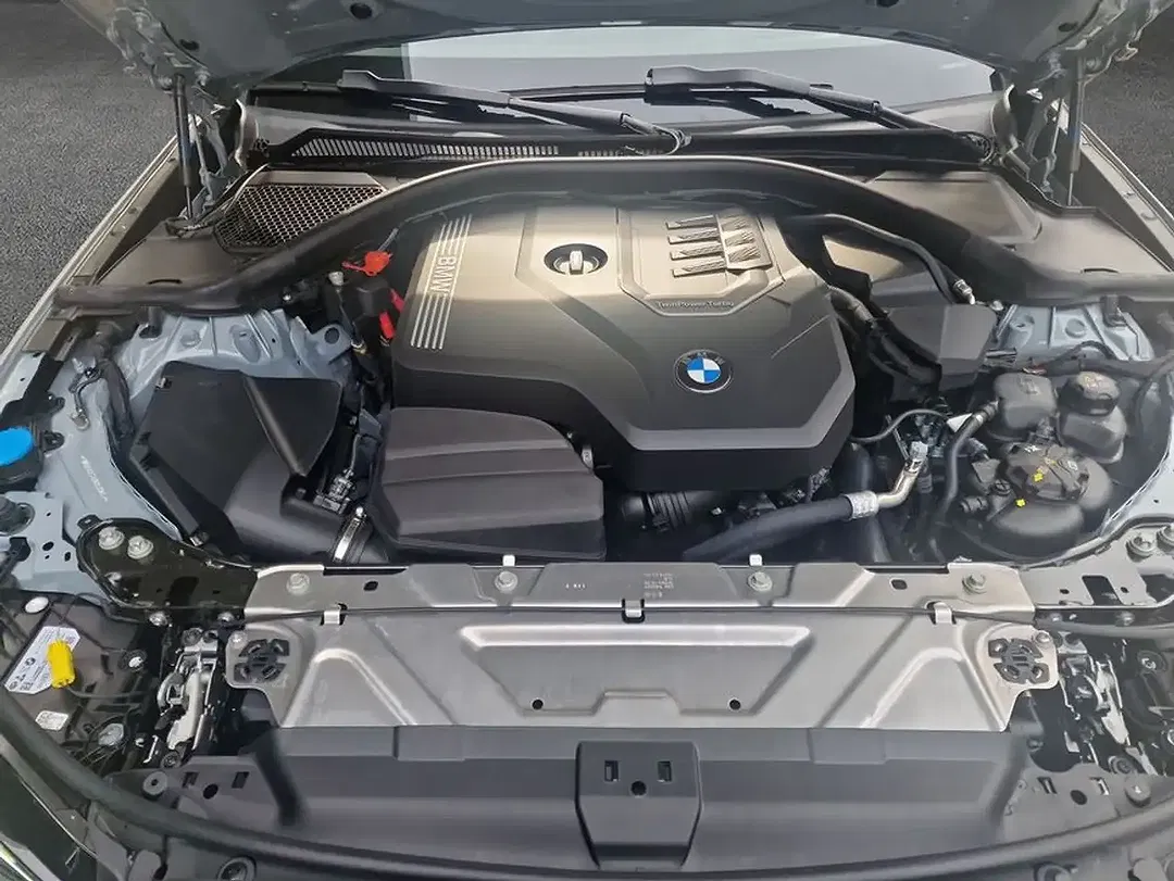 BMW 330 - Thumbnail 8