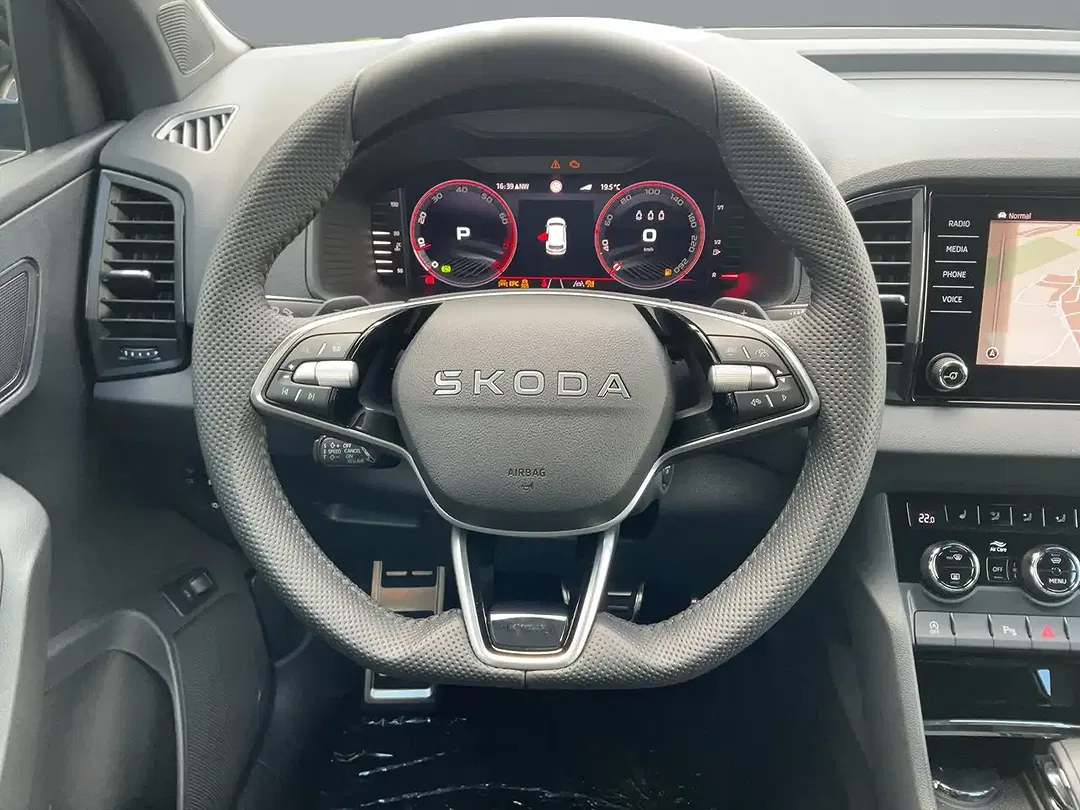 Skoda Karoq - Thumbnail 12