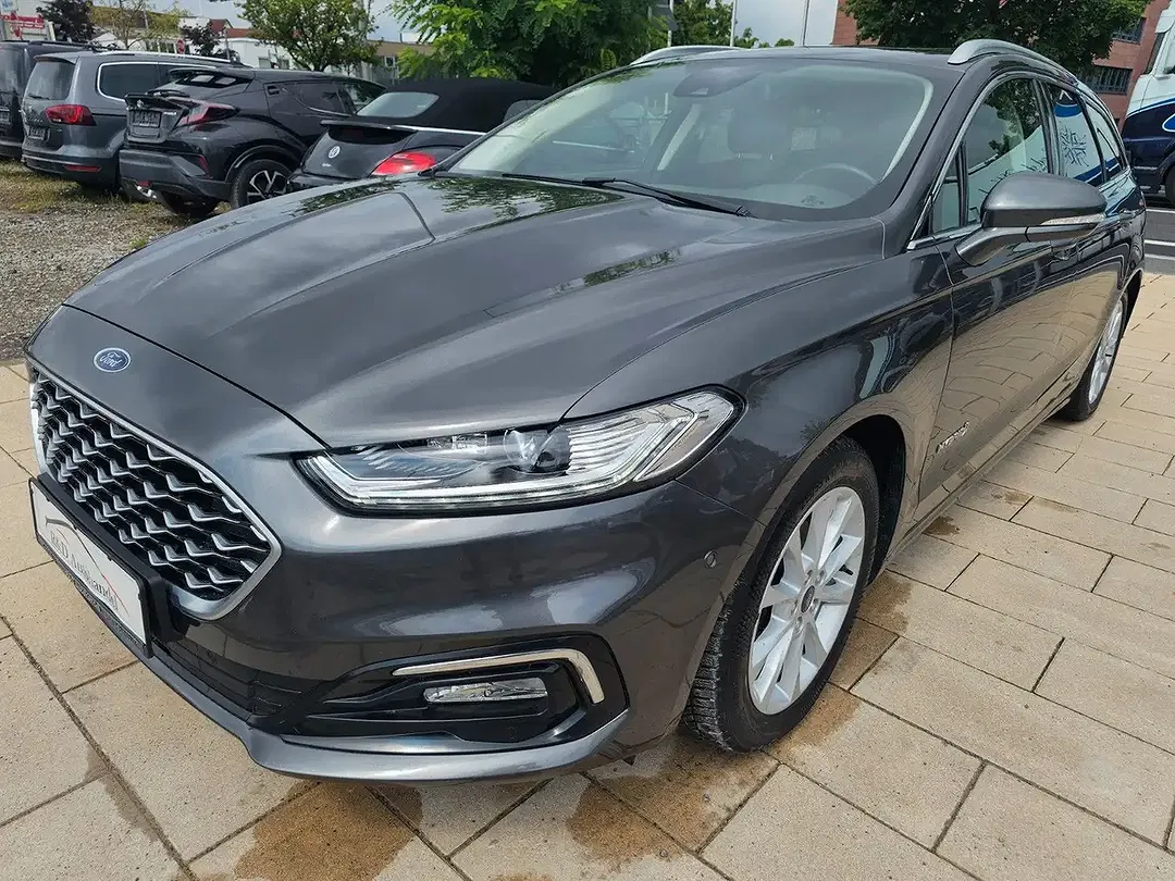Ford Mondeo Hybrid