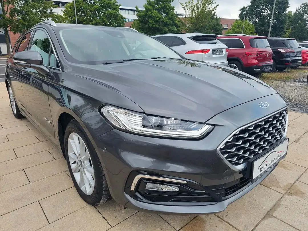 Ford Mondeo - Thumbnail 2