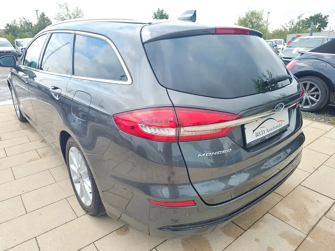 Ford Mondeo - Thumbnail 8