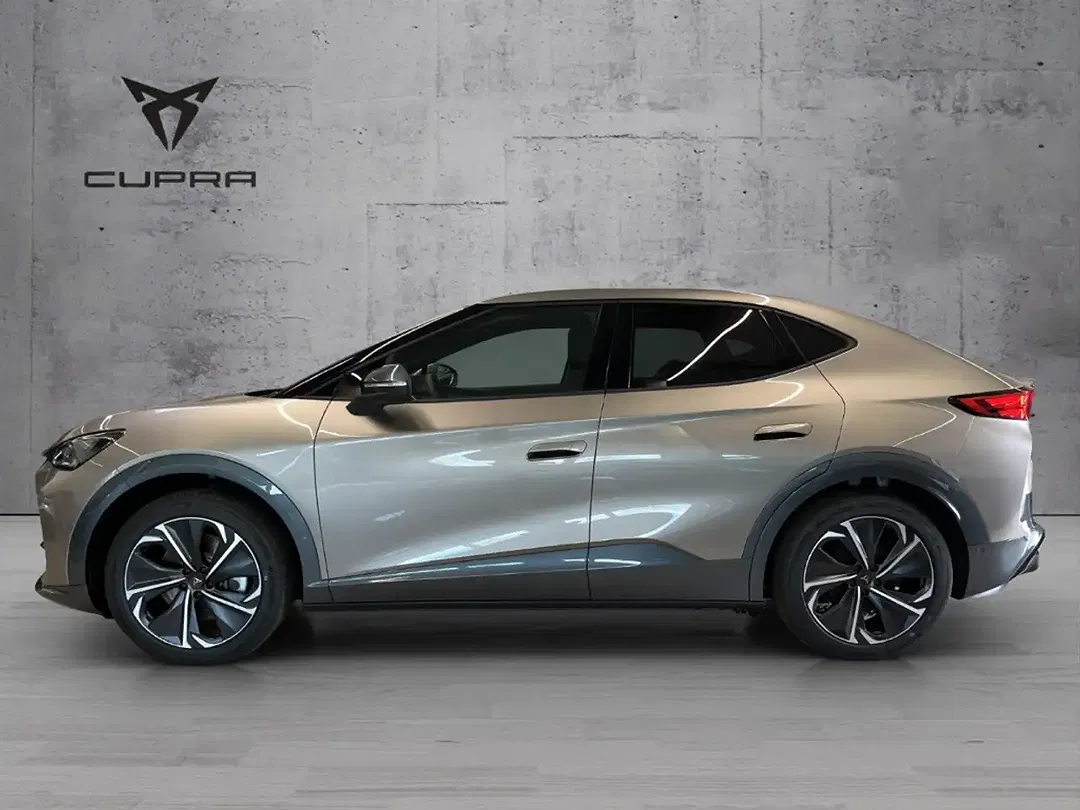 CUPRA Tavascan - Thumbnail 3