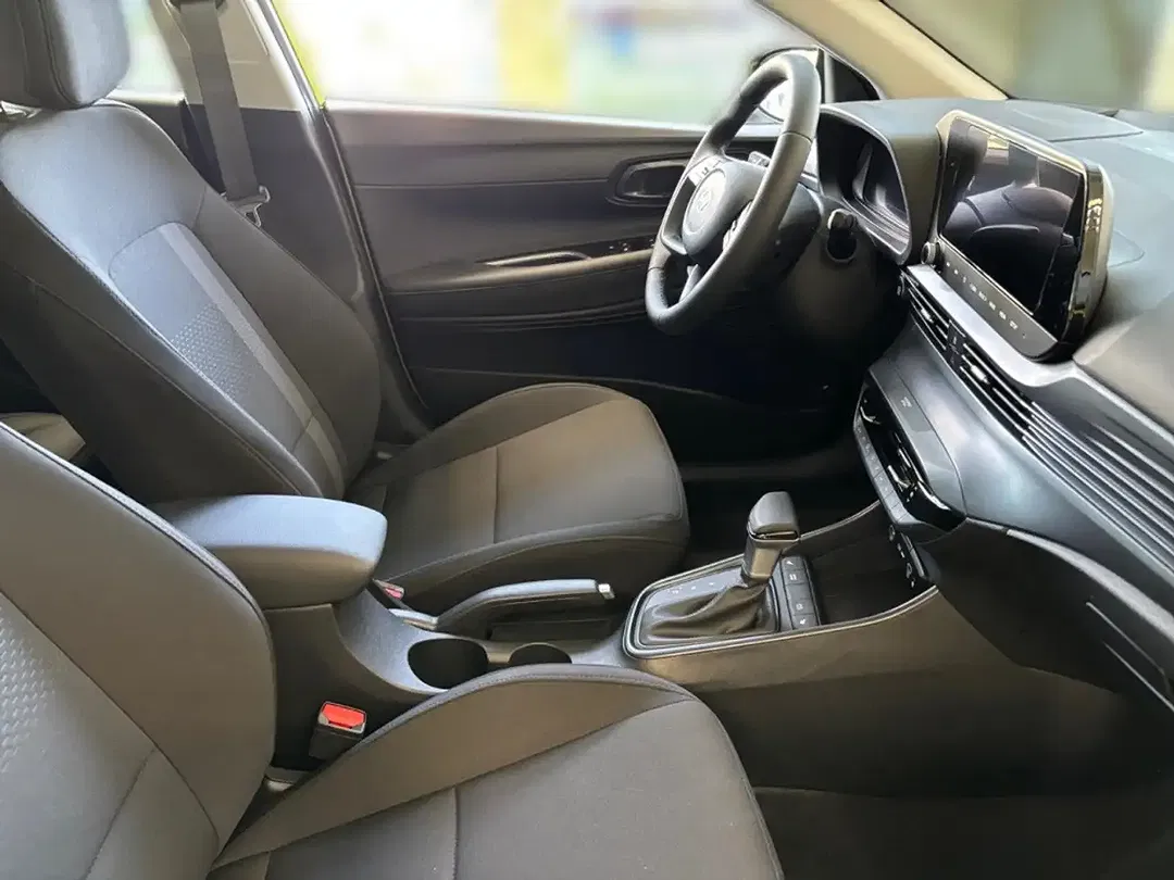 Hyundai i20 - Thumbnail 14