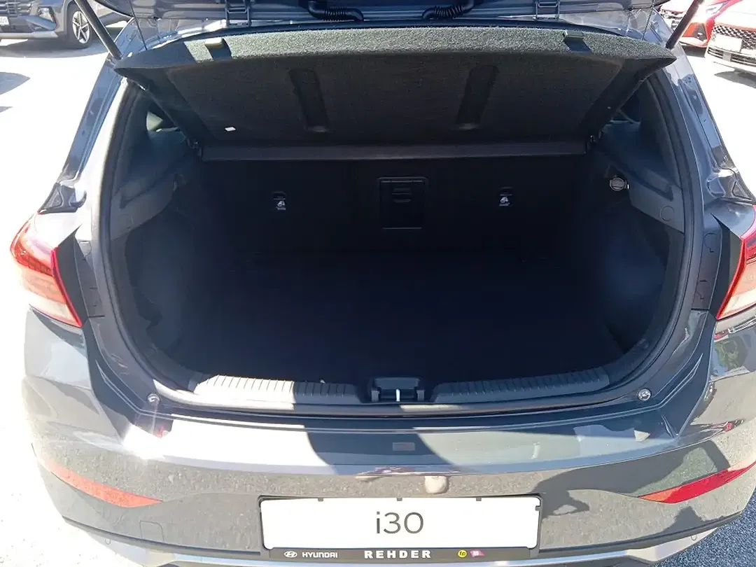 Hyundai i30 - Thumbnail 12