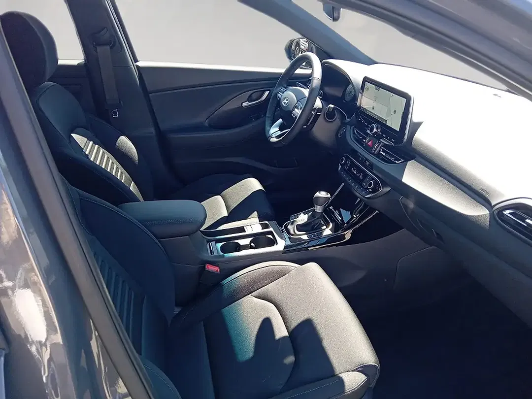 Hyundai i30 - Thumbnail 14