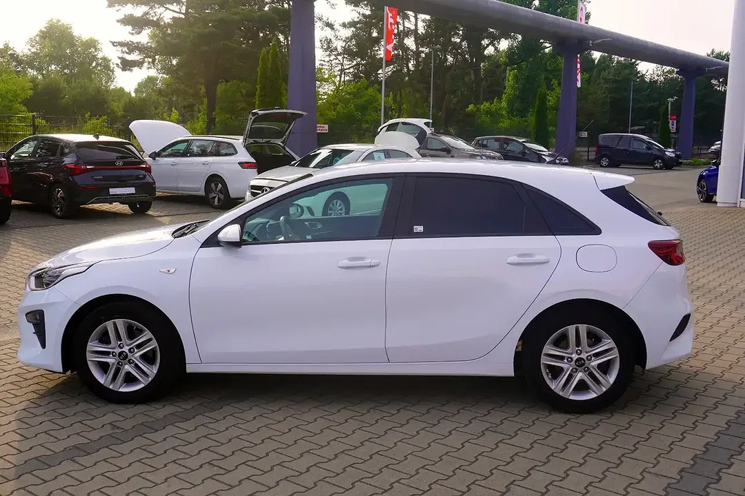 Kia Ceed / cee'd - Thumbnail 10
