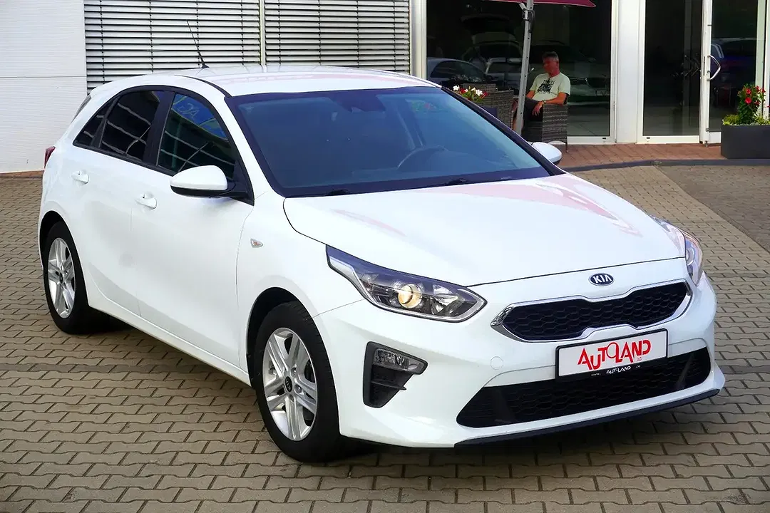 Kia Ceed / cee'd - Thumbnail 3
