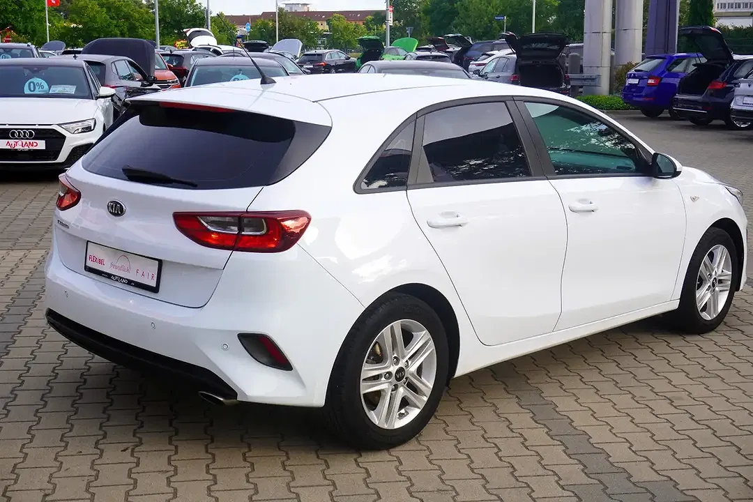 Kia Ceed / cee'd - Thumbnail 5