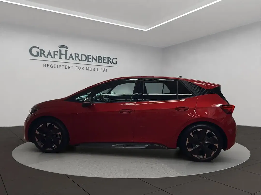 CUPRA Born - Thumbnail 2