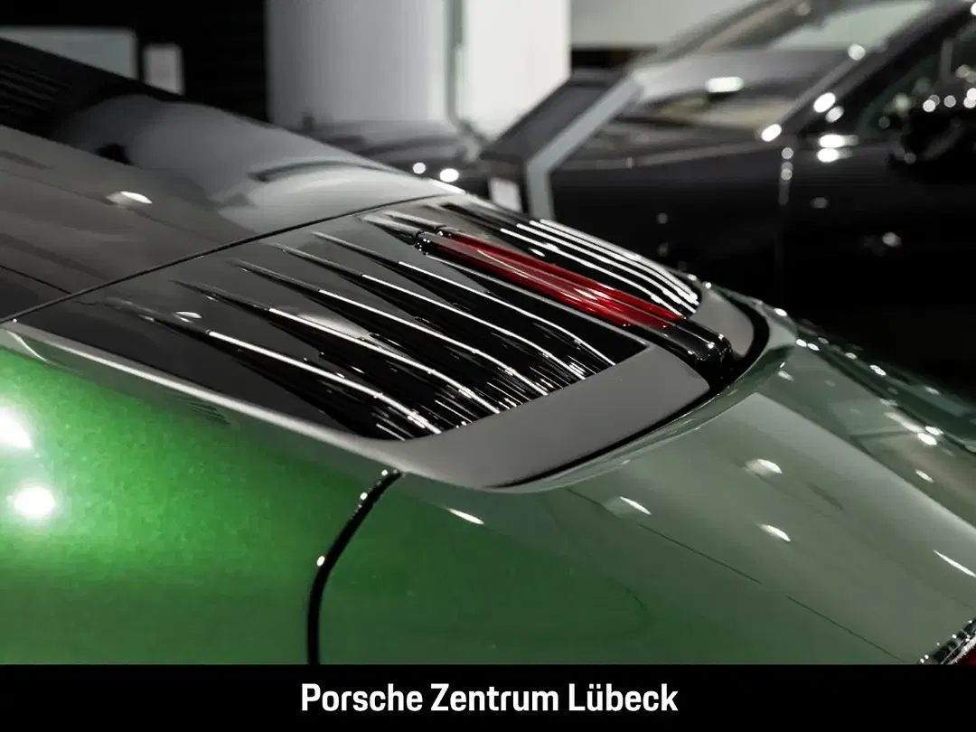 Porsche 992 - Thumbnail 13