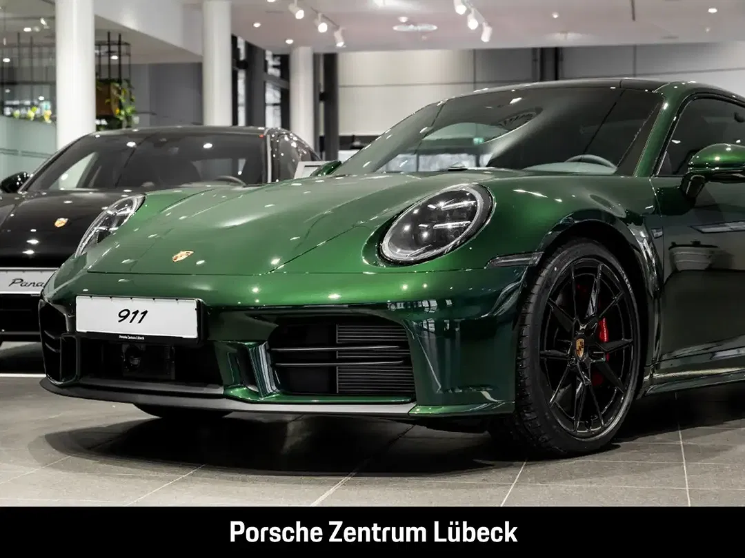 Porsche 992 - Thumbnail 9