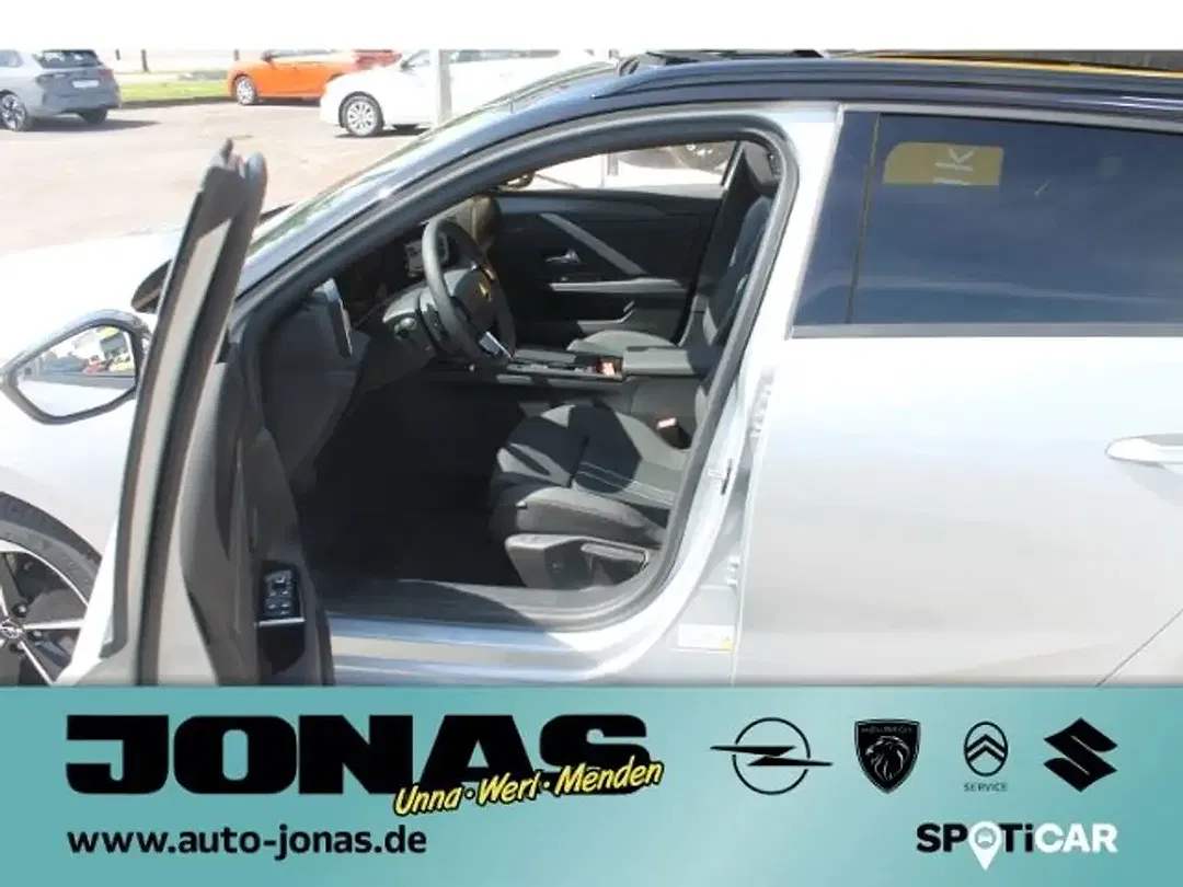 Opel Astra - Thumbnail 10