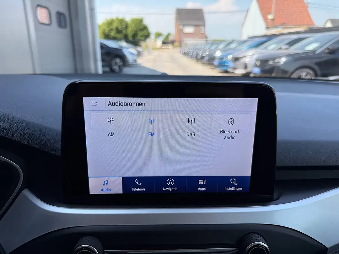 Ford Focus - Thumbnail 23