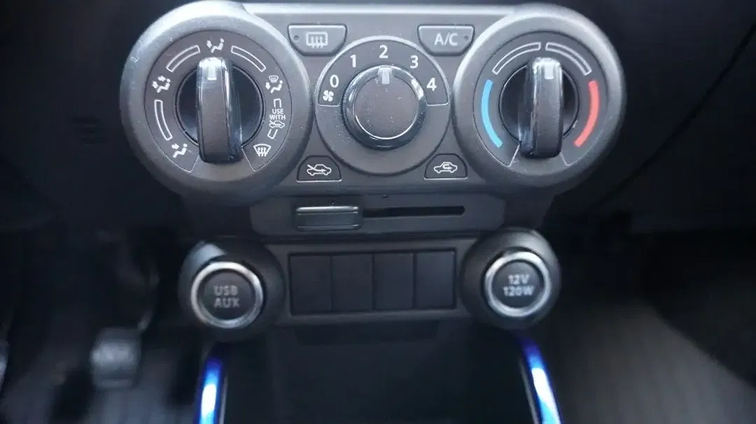 Suzuki Ignis - Thumbnail 11
