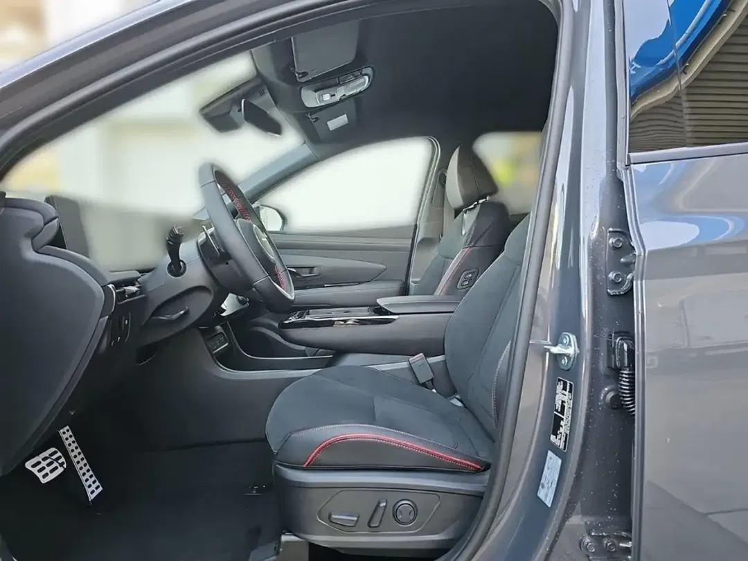 Hyundai TUCSON - Thumbnail 7