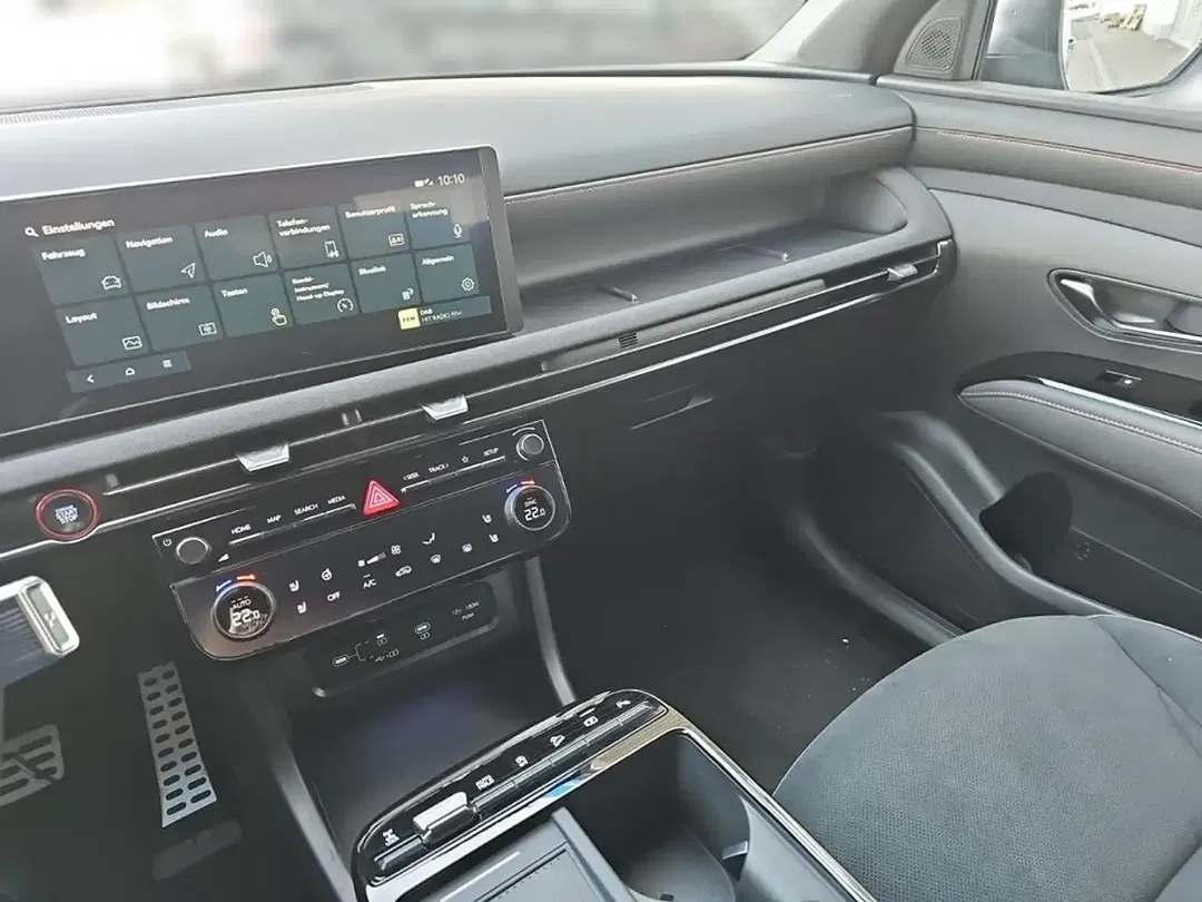 Hyundai TUCSON - Thumbnail 9