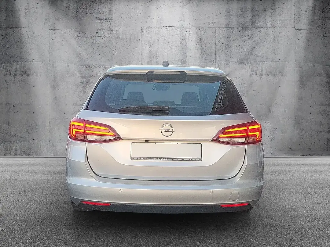 Opel Astra - Thumbnail 9