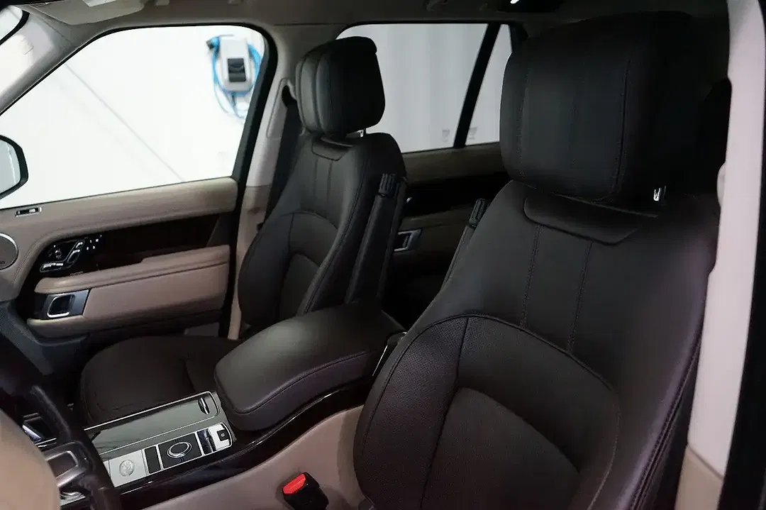 Land Rover Range Rover - Thumbnail 11