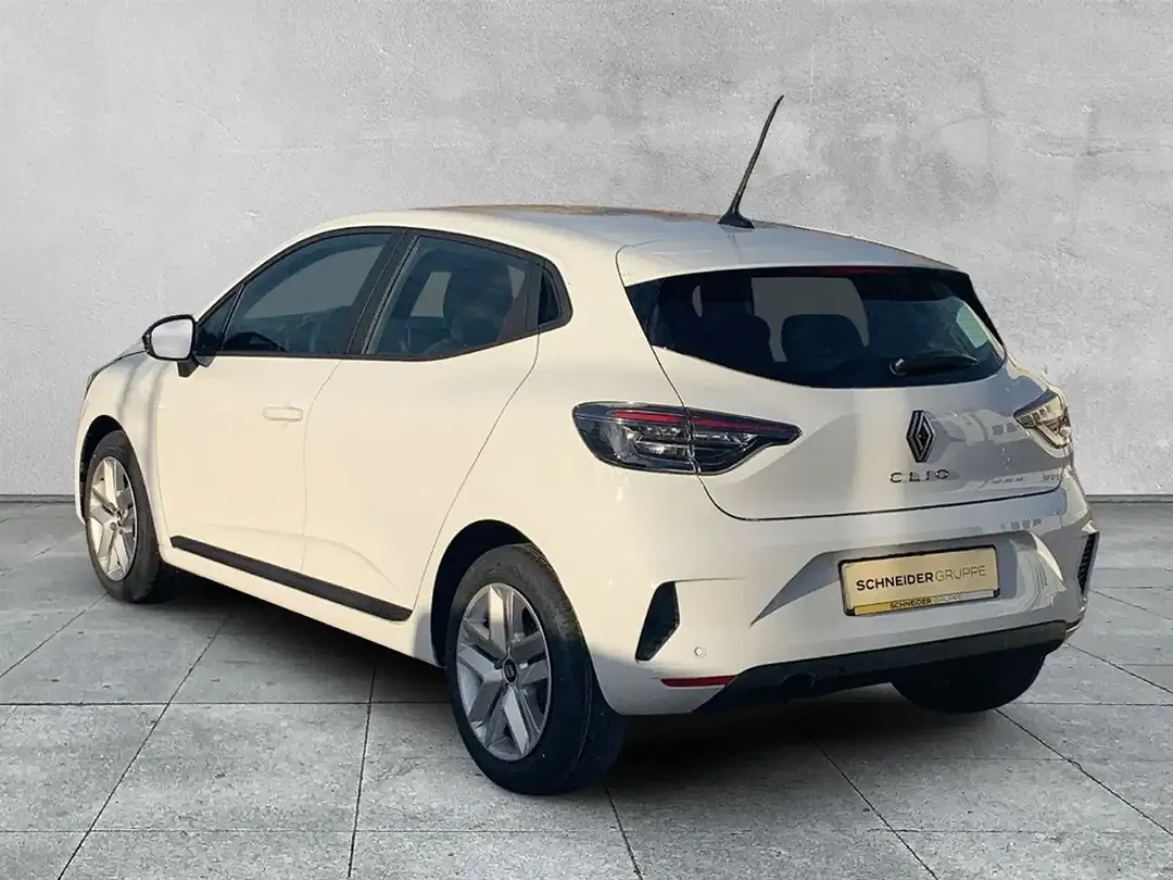 Renault Clio - Thumbnail 3