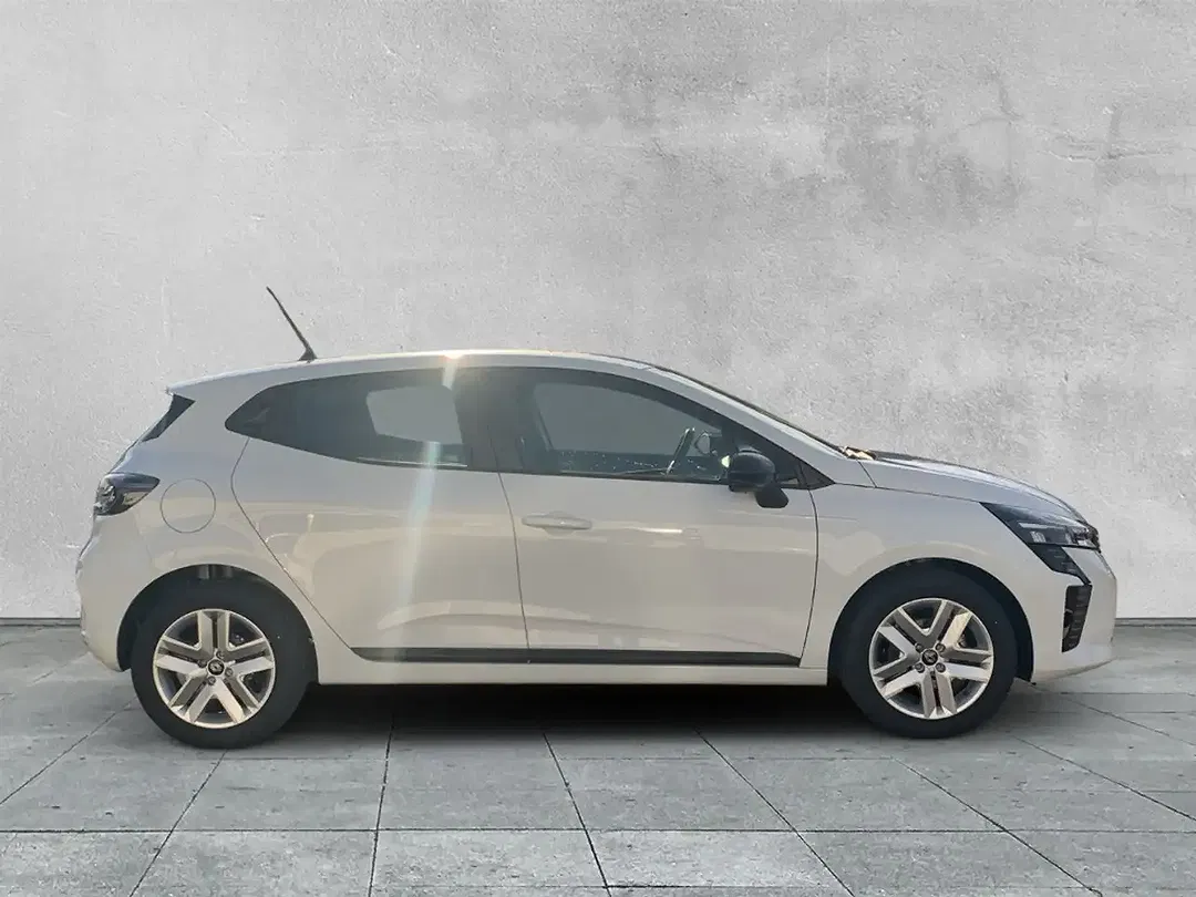 Renault Clio - Thumbnail 6
