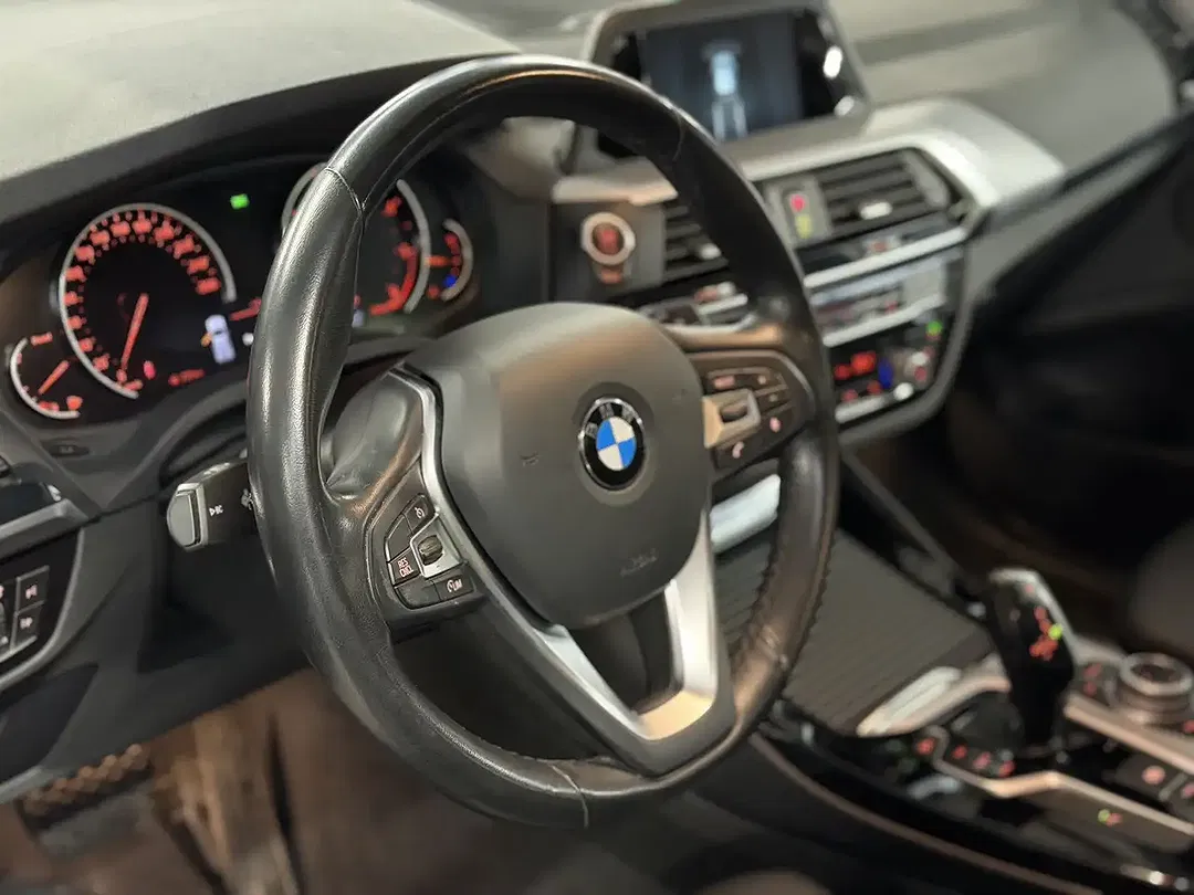 BMW X3 - Thumbnail 7