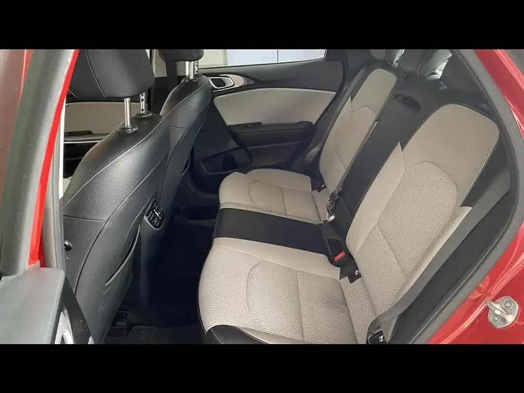 Kia XCeed - Thumbnail 11