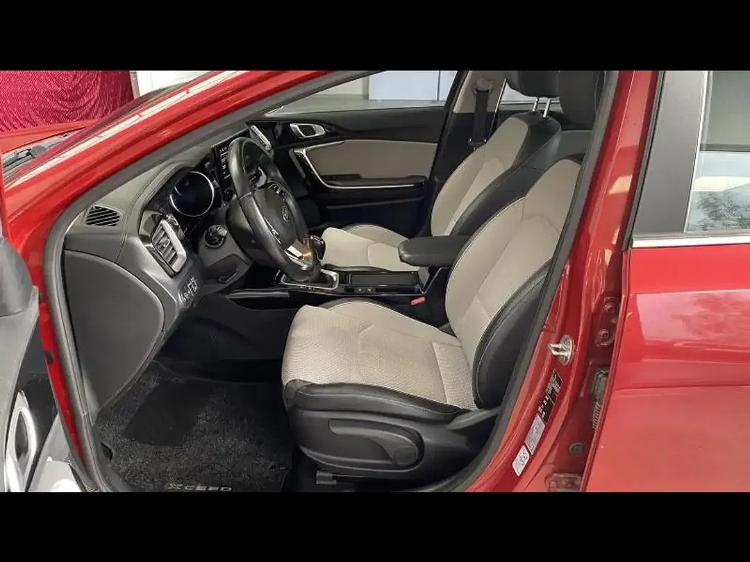 Kia XCeed - Thumbnail 12
