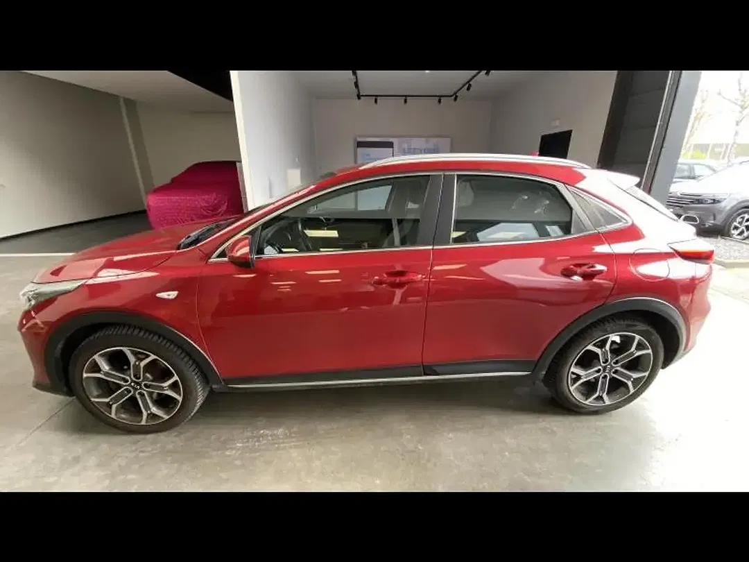 Kia XCeed - Thumbnail 4