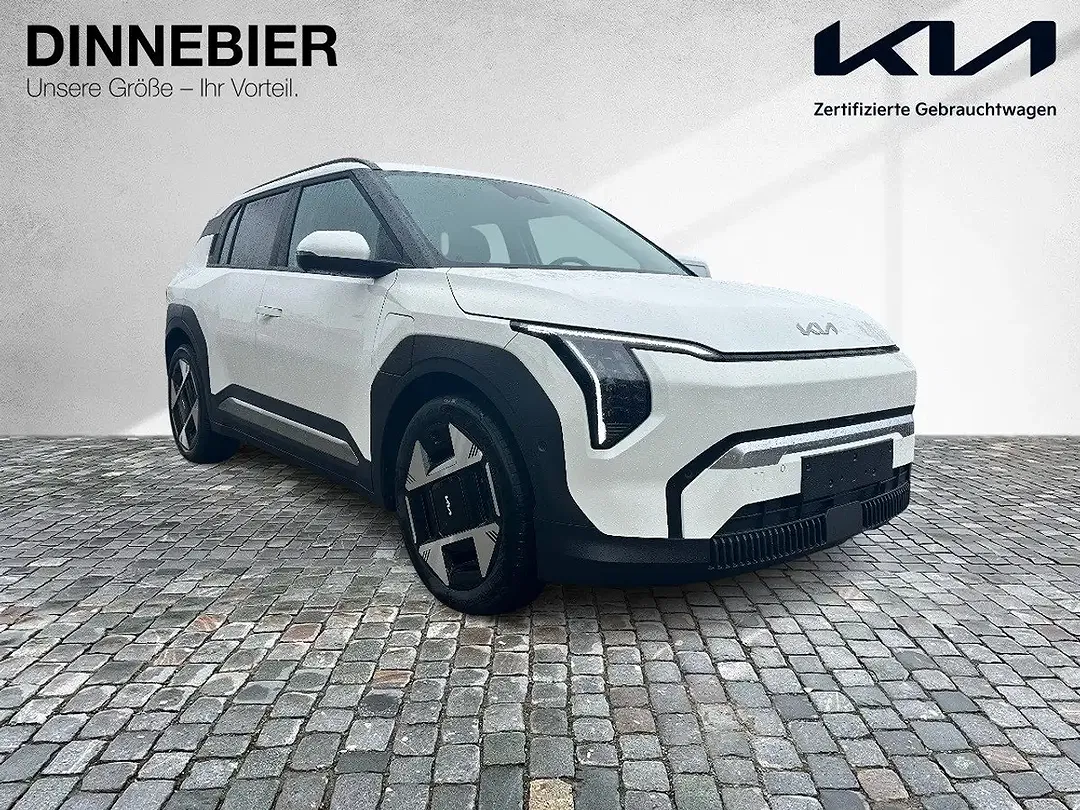Kia EV3 - Thumbnail 9