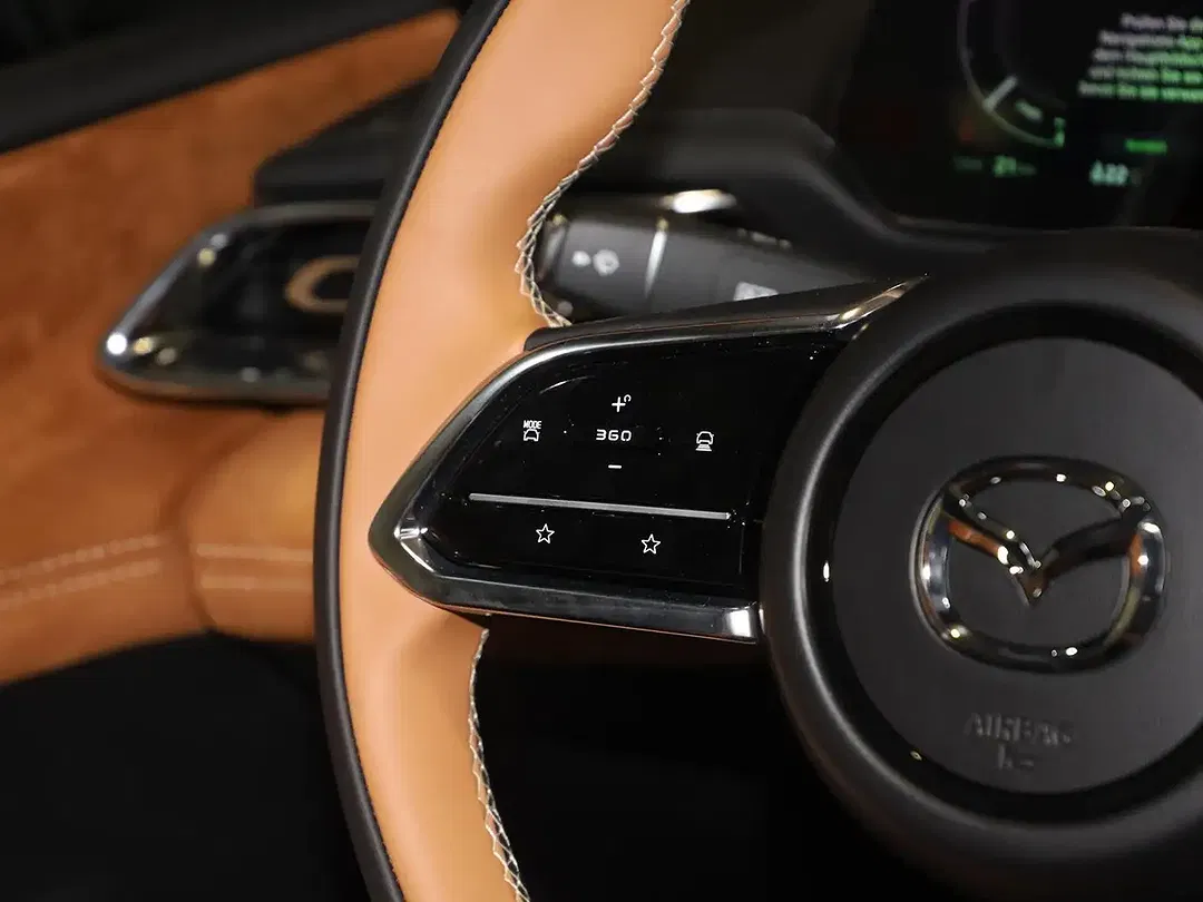Mazda 6e - Thumbnail 11