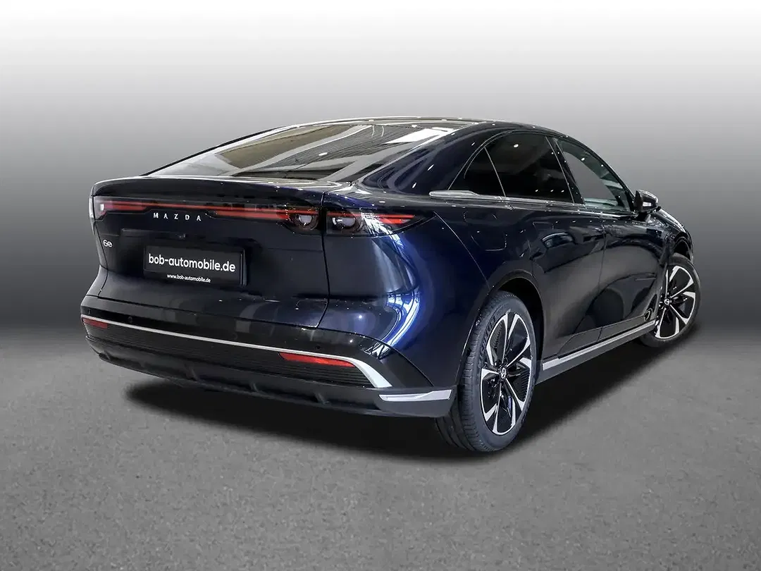 Mazda 6e - Thumbnail 4