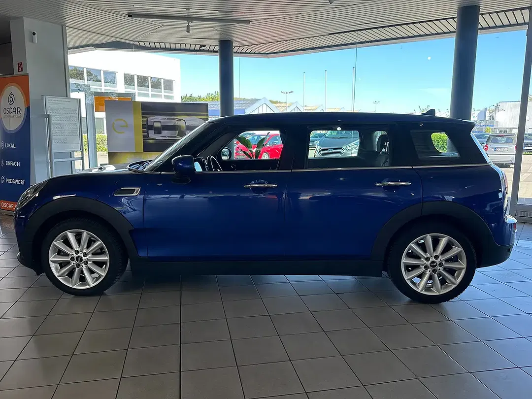 MINI Cooper Clubman - Thumbnail 2
