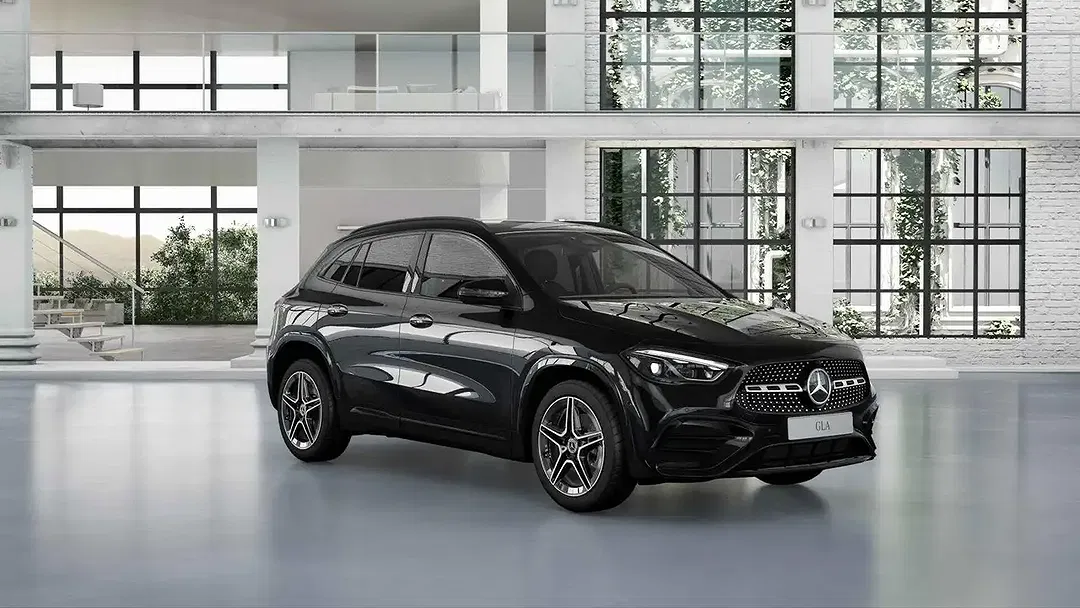 Mercedes-Benz GLA 180 - Thumbnail 2