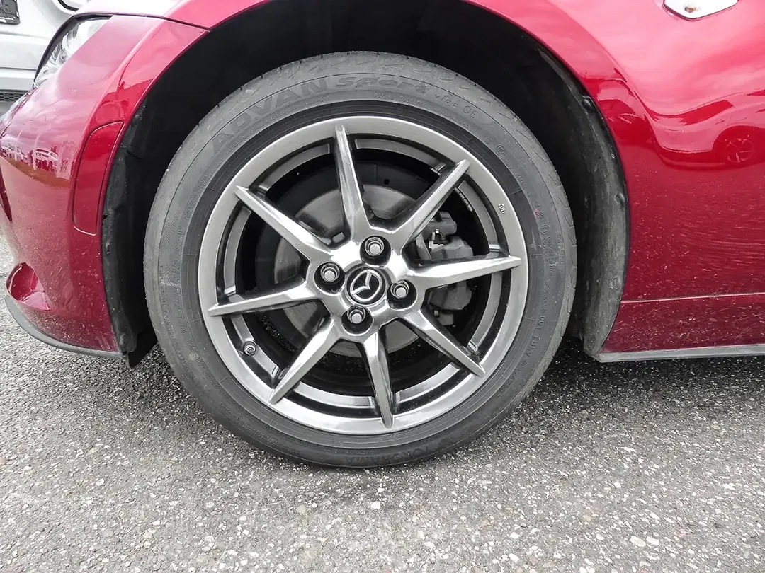 Mazda MX-5 - Thumbnail 3