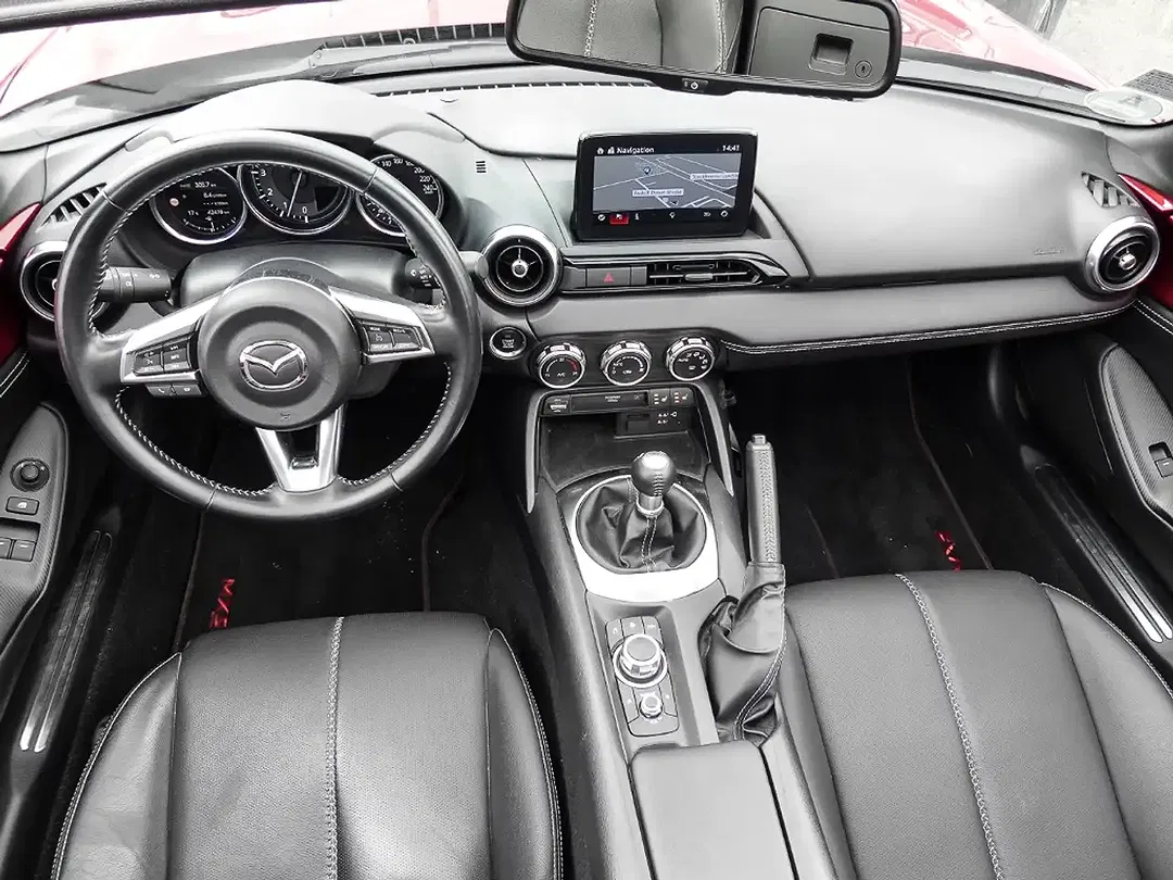 Mazda MX-5 - Thumbnail 6