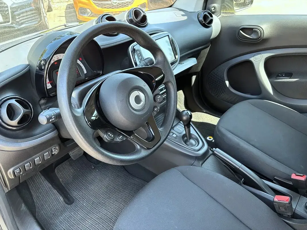 smart forTwo - Thumbnail 11