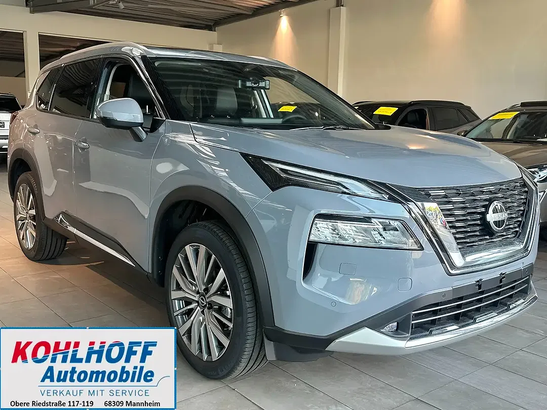 Nissan X-Trail - Thumbnail 1