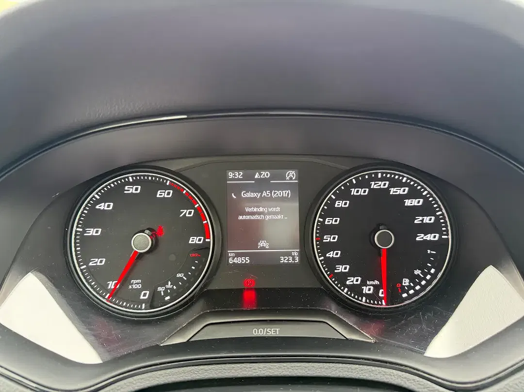 SEAT Arona - Thumbnail 14