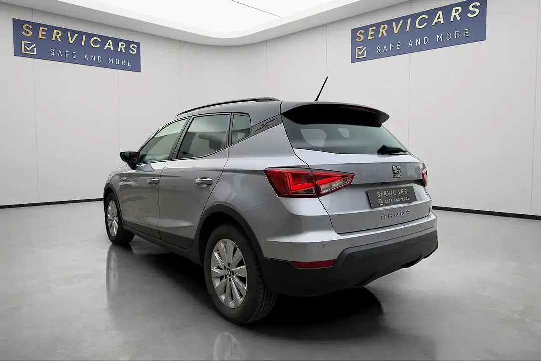 SEAT Arona - Thumbnail 7