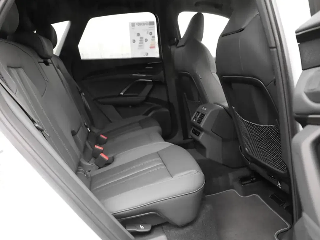 Audi Q5 - Thumbnail 4