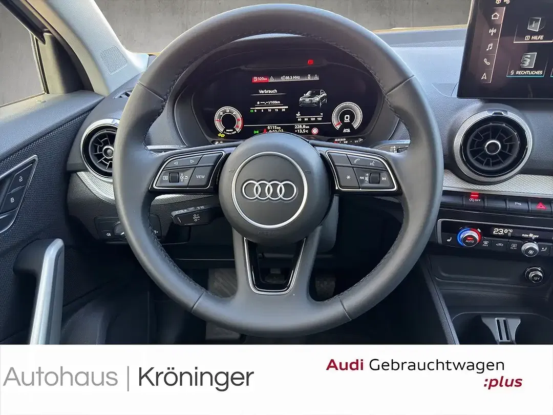 Audi Q2 - Thumbnail 11