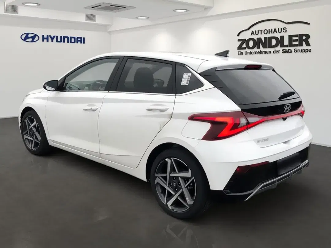 Hyundai i20 - Thumbnail 4