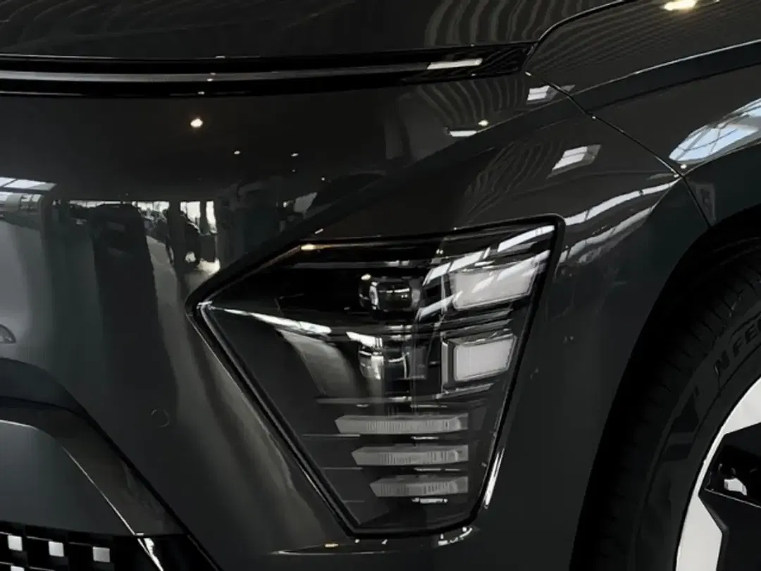 Hyundai KONA - Thumbnail 4